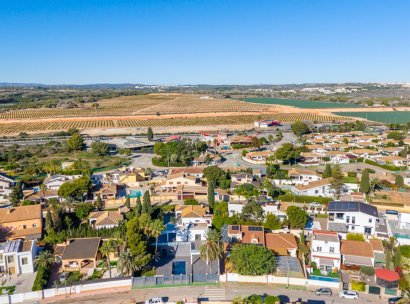 Villa · Herverkoop - Orihuela Costa · Campoamor · Alicante · Spanje