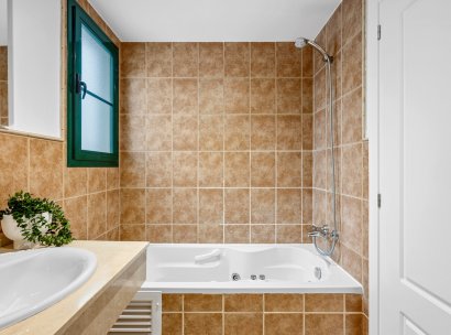 Apartment · Resale - Finestrat · Sierra Cortina · Alicante · Spain