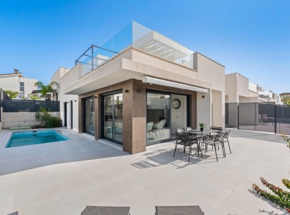 Semi-detached · Herverkoop - La Marina · Alicante · Spanje
