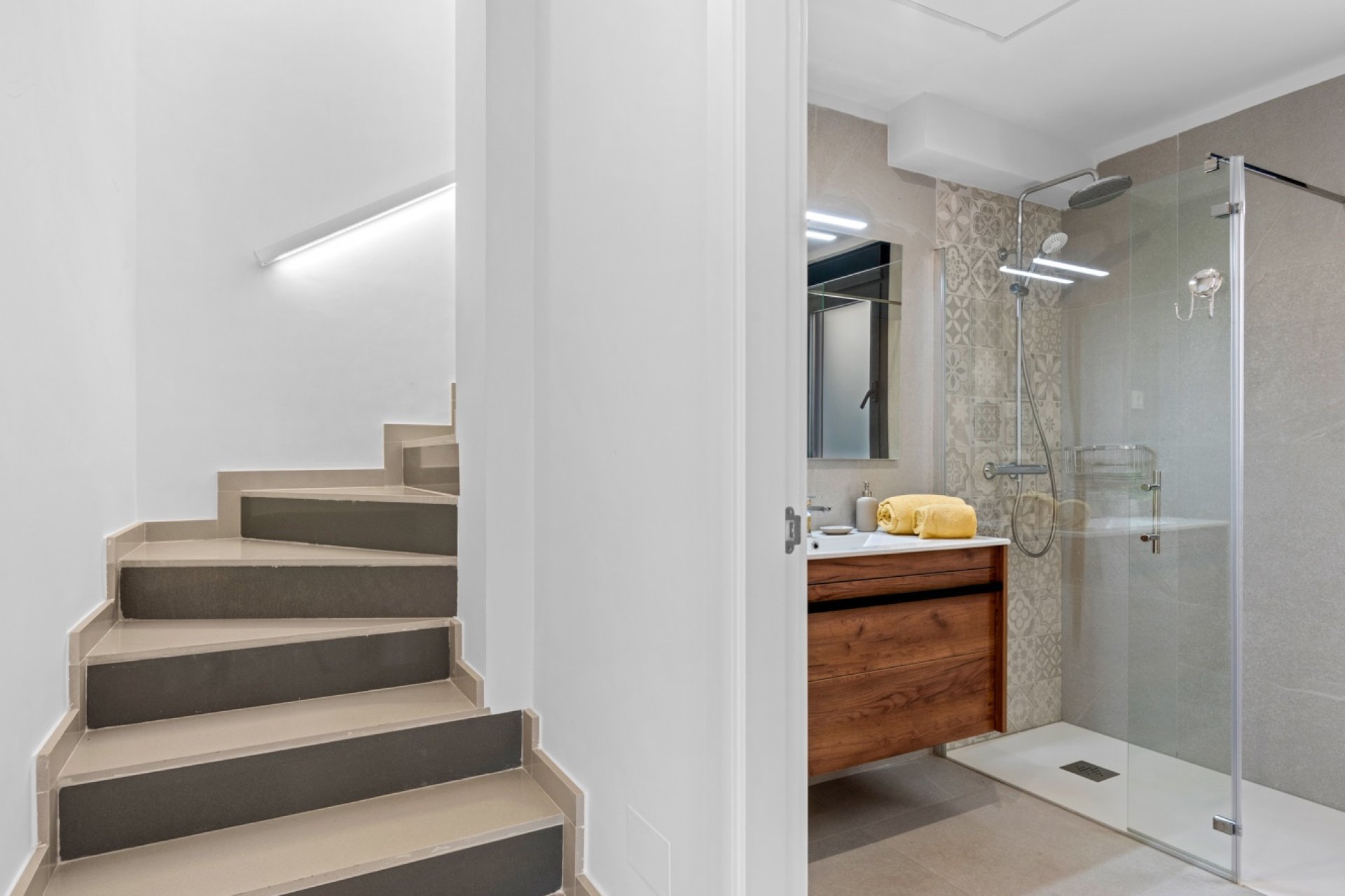 Herverkoop - Semi-detached - La Marina