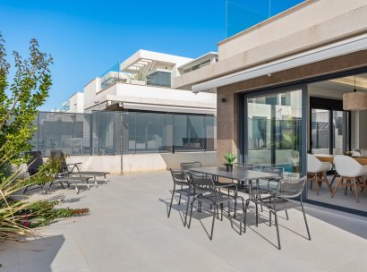 Semi-detached · Herverkoop - La Marina · Alicante · Spanje