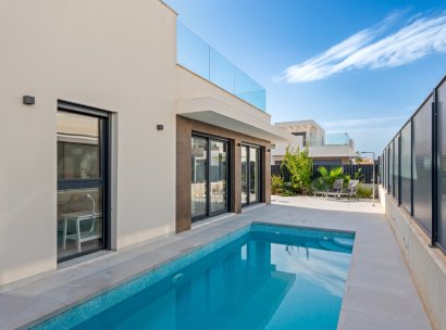 Semi-detached · Herverkoop - La Marina · Alicante · Spanje