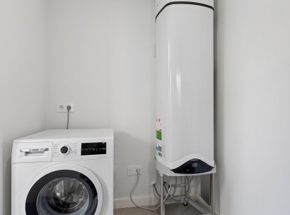 Semi-detached · Herverkoop - La Marina · Alicante · Spanje