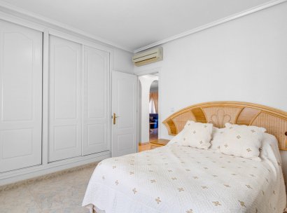 Villa · Wiederverkauf - Ciudad Quesada - Rojales · Alicante · Spanien
