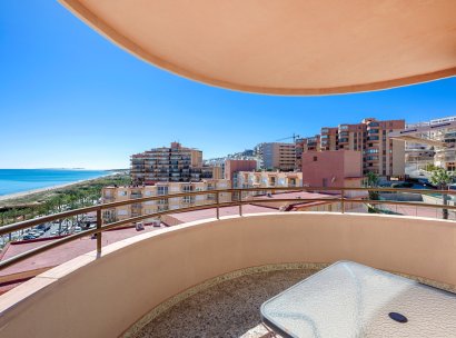 Wohnung · Wiederverkauf - Arenales del Sol · Segunda linea playa · Alicante · Spanien
