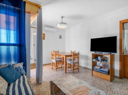 Wohnung · Wiederverkauf - Arenales del Sol · Segunda linea playa · Alicante · Spanien