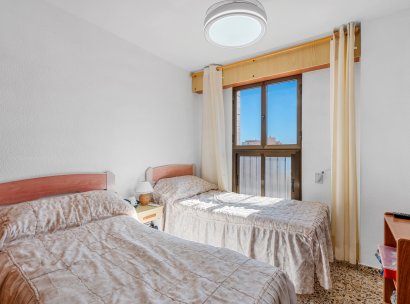Wohnung · Wiederverkauf - Arenales del Sol · Segunda linea playa · Alicante · Spanien
