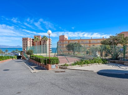 Wohnung · Wiederverkauf - Arenales del Sol · Segunda linea playa · Alicante · Spanien