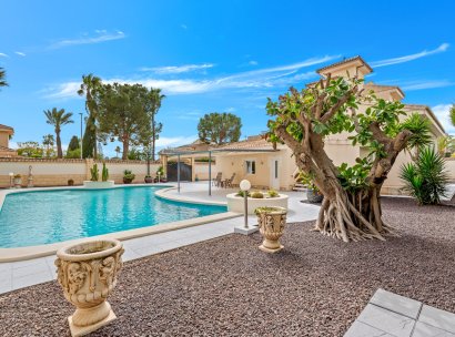 Villa · Återförsäljning - Ciudad Quesada - Rojales · Alicante · Spanien
