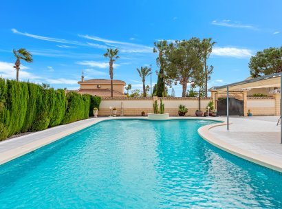 Villa · Återförsäljning - Ciudad Quesada - Rojales · Alicante · Spanien