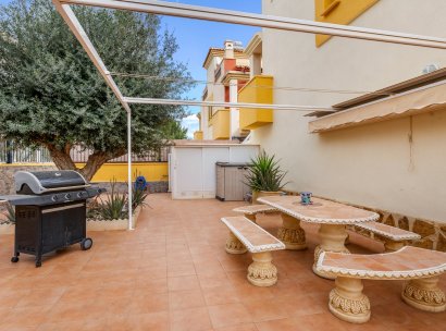 Stadthaus · Wiederverkauf - Orihuela Costa · Villamartín · Alicante · Spanien