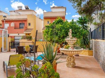 Stadthaus · Wiederverkauf - Orihuela Costa · Villamartín · Alicante · Spanien