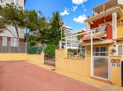 Stadthaus · Wiederverkauf - Orihuela Costa · Villamartín · Alicante · Spanien