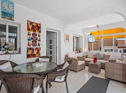 Villa · Resale - Rojales · Alicante · Spain