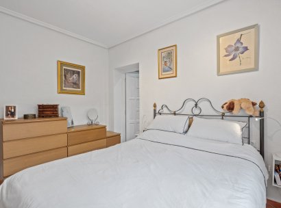 Villa · Resale - Rojales · Alicante · Spain
