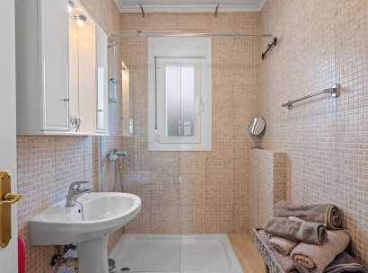 Villa · Resale - Rojales · Alicante · Spain