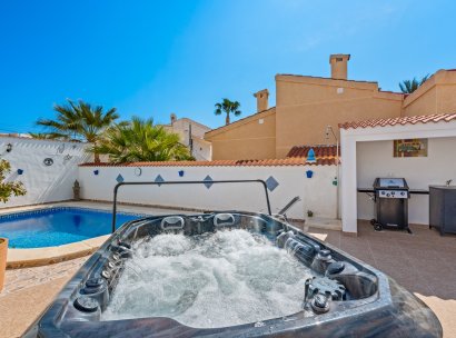 Villa · Resale - Rojales · Alicante · Spain