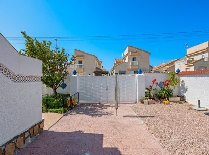 Villa · Resale - Rojales · Alicante · Spain