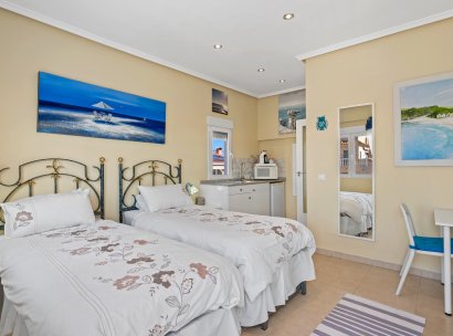 Villa · Resale - Rojales · Alicante · Spain