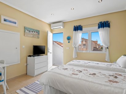 Villa · Resale - Rojales · Alicante · Spain