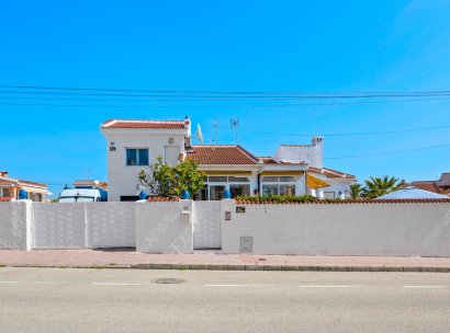 Villa · Resale - Rojales · Alicante · Spain