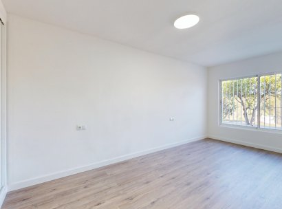 Bungalow · Herverkoop - Orihuela Costa · Villamartín · Alicante · Spanje