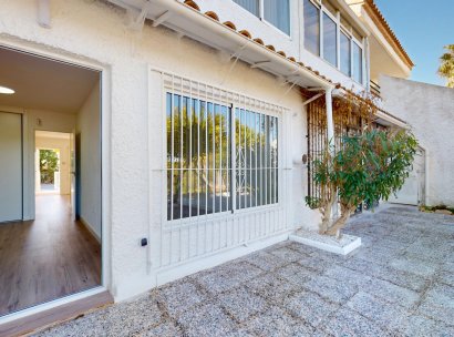Bungalow · Herverkoop - Orihuela Costa · Villamartín · Alicante · Spanje