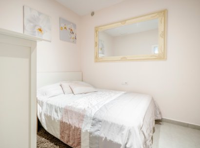 Villa · Herverkoop - Torrevieja · Alicante · Spanje