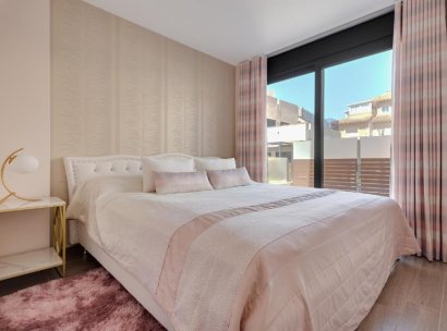 Villa · Herverkoop - Torrevieja · Alicante · Spanje