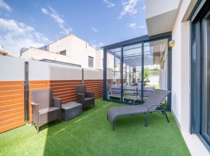 Villa · Herverkoop - Torrevieja · Alicante · Spanje