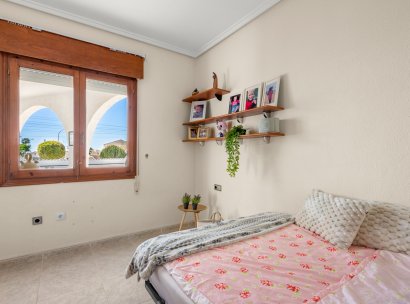 Villa · Reventa - Ciudad Quesada - Rojales · Alicante · España