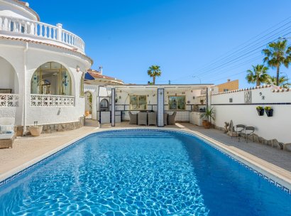 Villa · Reventa - Ciudad Quesada - Rojales · Alicante · España