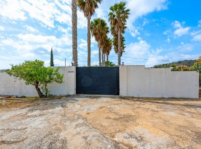 Country estate · Wiederverkauf - La Nucía · Alicante · Spanien