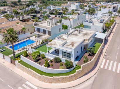 Villa · Herverkoop - La Marina · Alicante · Spanje