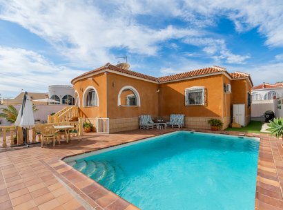 Villa · Reventa - Ciudad Quesada - Rojales · Alicante · España
