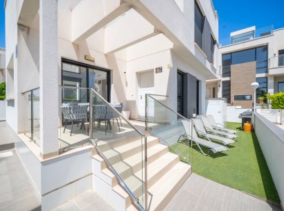 Villa · Resale - Ciudad Quesada - Rojales · Alicante · Spain