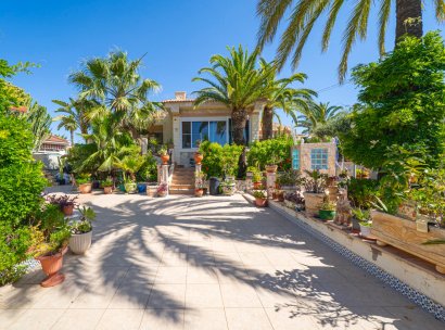 Villa · Resale - Rojales · Alicante · Spain