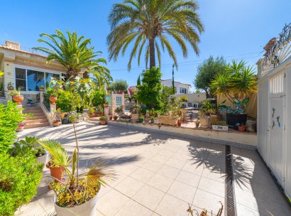 Villa · Resale - Rojales · Alicante · Spain