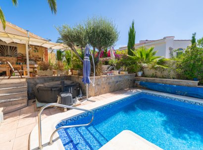 Villa · Resale - Rojales · Alicante · Spain