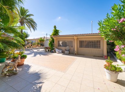 Villa · Resale - Rojales · Alicante · Spain