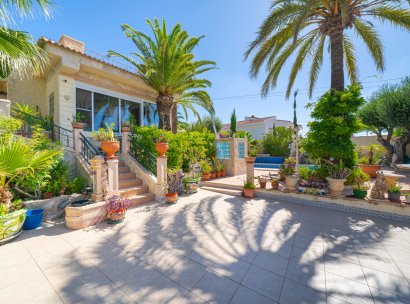 Villa · Resale - Rojales · Alicante · Spain