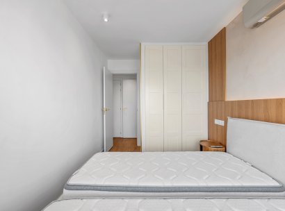 Appartement · Herverkoop - Torrevieja · Punta Prima · Alicante · Spanje