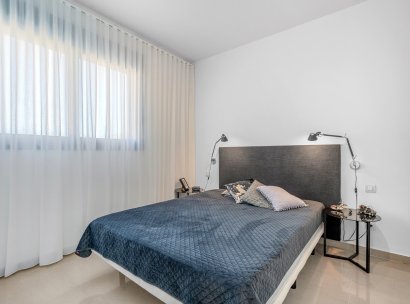 Villa · Återförsäljning - Guardamar del Segura · Alicante · Spanien