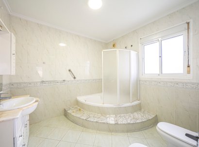 Villa · Resale - Ciudad Quesada - Rojales · Alicante · Spain