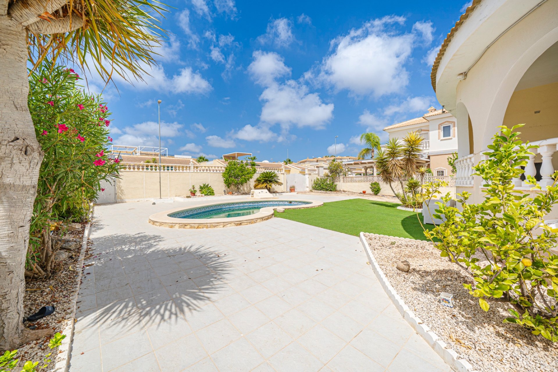 Resale - Villa - Ciudad Quesada - Rojales
