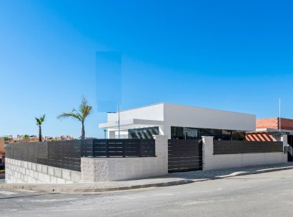 Villa · Nieuwbouw Woningen - La Finca Golf · Alicante · Spanje
