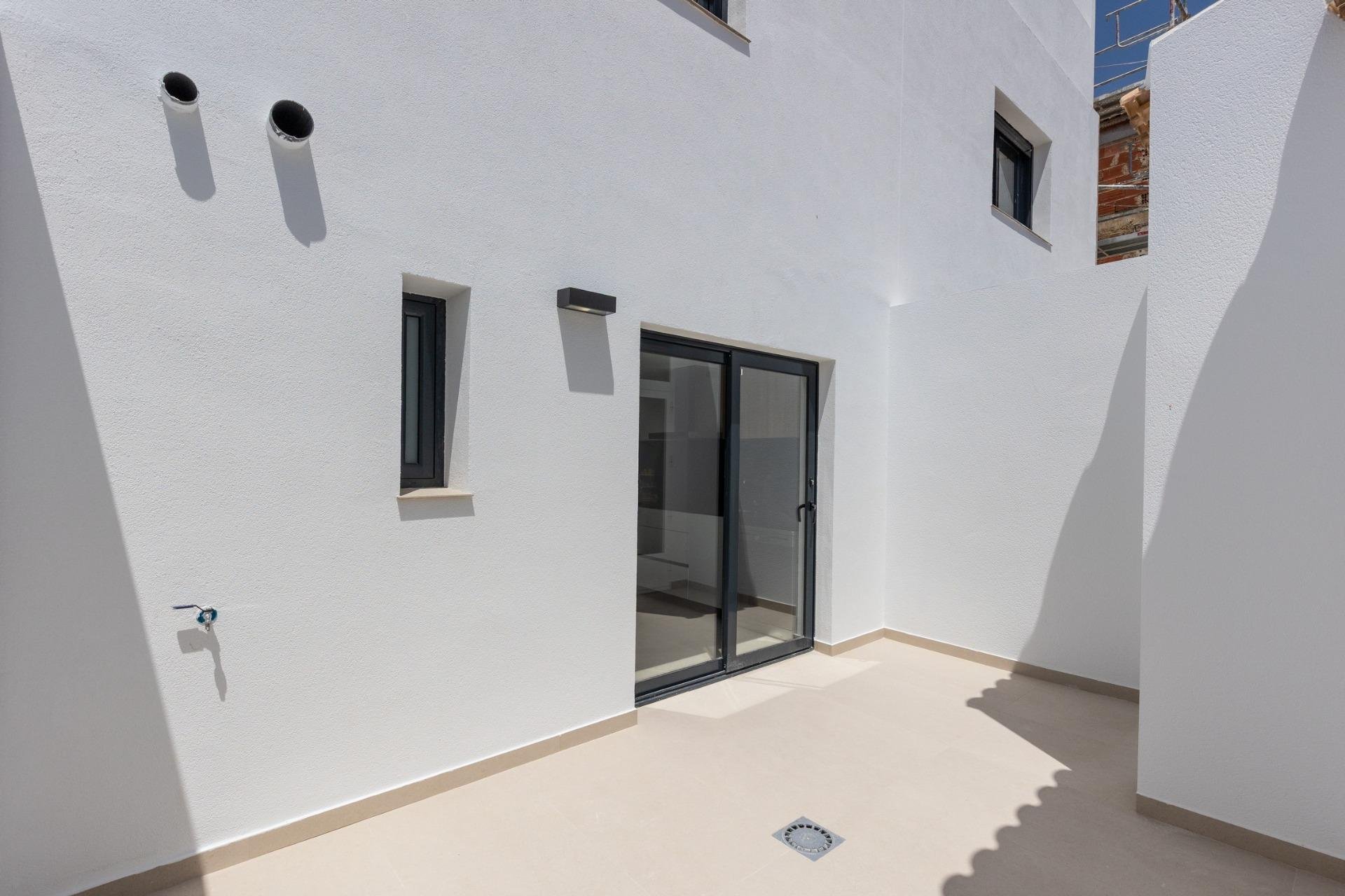 Obra nueva - Villa - Benijofar