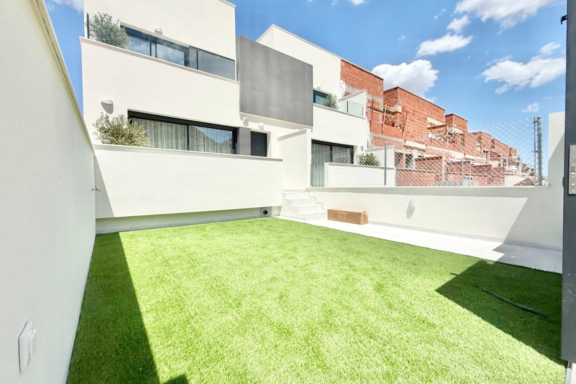 New Build - Town house - Cox