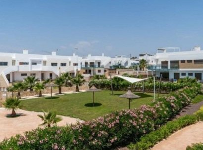 Bungalow · Nieuwbouw Woningen - Orihuela Costa · Vistabella Golf · Alicante · Spanje