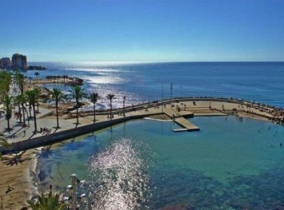 Villa · Nieuwbouw Woningen - Torrevieja · Aguas Nuevas · Alicante · Spanje